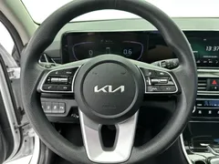 2023 Kia Seltos 1.5L IVT Luxury, белый — фото 15