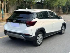 2022 Toyota Yaris L Zhixuan X 1.5L CVT Leading Plus, белый — фото 4