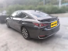 2022 Lexus ES 200 Excellence — фото 4
