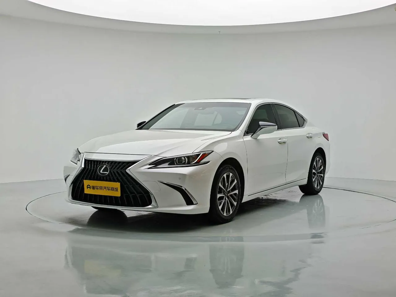 2022 Lexus ES 200 Excellence