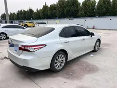 2023 Toyota Camry 2.0G Luxury, белый — фото 3