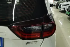 2021 Honda Fit 1.5L CVT, белый — фото 7
