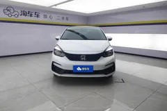 2021 Honda Fit 1.5L CVT, белый — фото 2