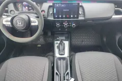 2021 Honda Fit 1.5L CVT, белый — фото 15