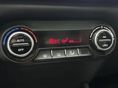 2021 Kia Yipao 1.4L CVT Sunroof, белый — фото 8