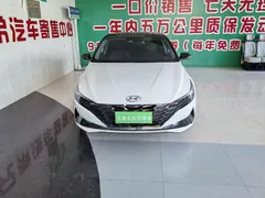 2021 Hyundai Elantra 1.5L CVT LUX Premium, белый — фото 2