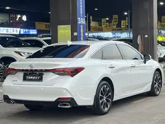 2022 Toyota Avalon 2.0L Luxury, белый — фото 12