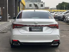 2022 Toyota Avalon 2.0L Luxury, белый — фото 13