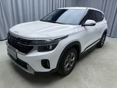 2023 Kia Seltos 1.5L IVT Comfort, белый — фото 1