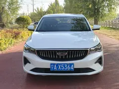 2022 Geely Emgrand 4th Gen 1.5L CVT Premium, белый — фото 2