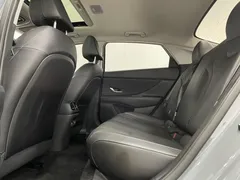 2022 Hyundai Elantra 1.5L CVT GLX Elite — фото 12