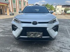2022 Toyota Wildlander 2.0L 2WD Premium, белый — фото 2