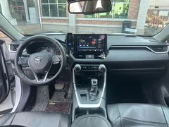 2022 Toyota Wildlander 2.0L 2WD Premium, белый — фото 6