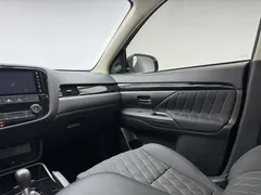 2021 Mitsubishi Outlander 2.0L 2WD 5-seat, белый — фото 10