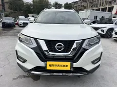 2023 Nissan X-Trail Classic 2.0L 2WD Premium, белый — фото 2
