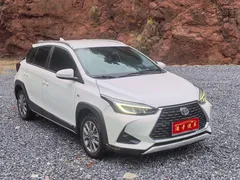 2022 Toyota Yaris L Zhixuan X 1.5L CVT Leading Plus, белый — фото 2