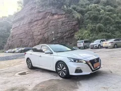 2021 Nissan Teana 2.0L XL Comfort, белый — фото 2