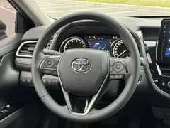 2021 Toyota Camry 2.0G Luxury — фото 9