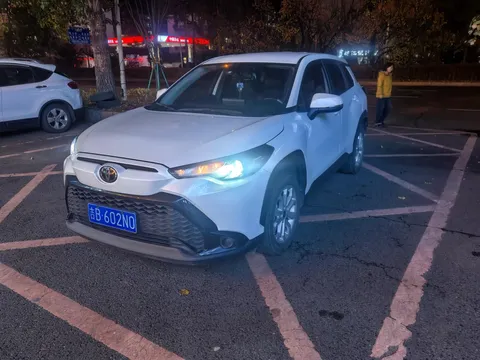 2022 Toyota Frontlander 2.0L CVT Elite