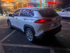2022 Toyota Frontlander 2.0L CVT Elite, белый — фото 6