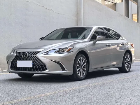 2022 Lexus ES 200 Excellence