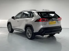 2023 Toyota Wildlander 2.0L 2WD Luxury Plus — фото 5