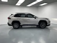 2023 Toyota Wildlander 2.0L 2WD Luxury Plus — фото 8