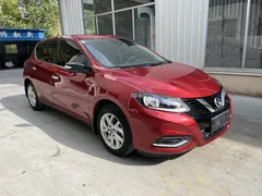 2021 Nissan Tiida 1.6L CVT, красный — фото 3