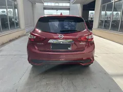 2021 Nissan Tiida 1.6L CVT, красный — фото 5