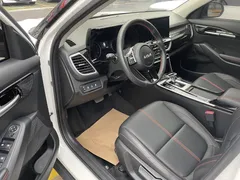 2021 Kia Seltos 1.5L CVT Trend, белый — фото 4