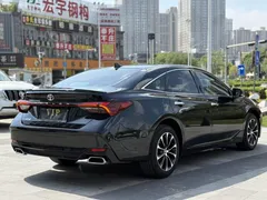 2022 Toyota Avalon 2.5L Luxury, чёрный — фото 9