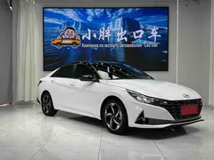 2022 Hyundai Elantra 1.5L CVT Flagship TOP, белый — фото 3