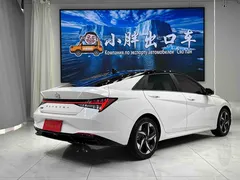 2022 Hyundai Elantra 1.5L CVT Flagship TOP, белый — фото 4