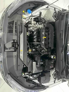 2022 Hyundai Elantra 1.5L CVT Flagship TOP, белый — фото 21