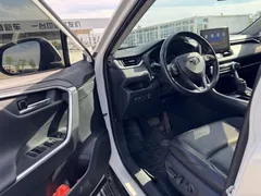 2022 Toyota Wildlander 2.0L 2WD Luxury, белый — фото 5