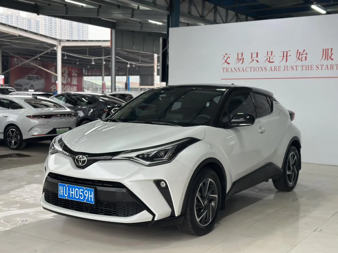 2021 Toyota C-HR 2.0L Luxury