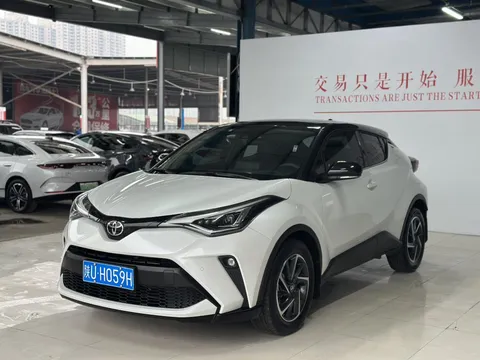 2021 Toyota C-HR 2.0L Luxury