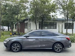 2022 MG MG5 180DVVT CVT Luxury — фото 3