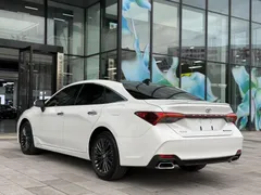 2023 Toyota Avalon 2.5L AT Touring Premium, белый — фото 10