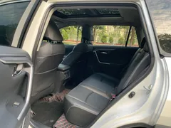 2023 Toyota RAV4 2.0L CVT 2WD Fashion Plus, белый — фото 5