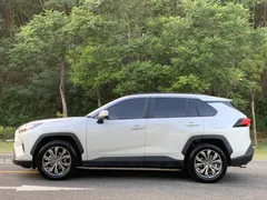 2023 Toyota RAV4 2.0L CVT 2WD Fashion Plus, белый — фото 9