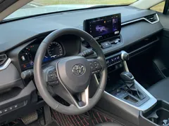 2023 Toyota RAV4 2.0L CVT 2WD Fashion Plus, белый — фото 10