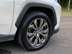 2023 Toyota RAV4 2.0L CVT 2WD Fashion Plus, белый — фото 19