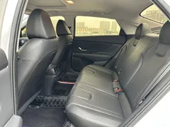 2022 Hyundai Elantra 1.5L CVT LUX Premium, белый — фото 16