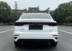 2022 Geely Emgrand 4th Gen 1.5L CVT Flagship, белый — фото 6