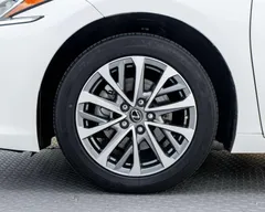 2022 Lexus ES 200 Excellence, белый — фото 10