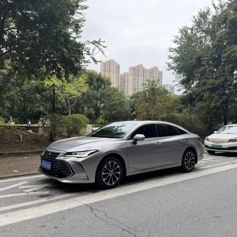 2022 Toyota Avalon 2.0L Luxury