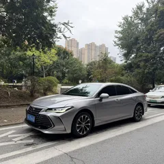 2022 Toyota Avalon 2.0L Luxury — фото 2