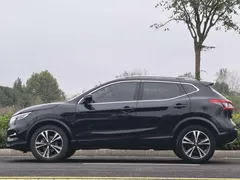 2022 Nissan Qashqai 2.0L XV Prem Luxury, чёрный — фото 3