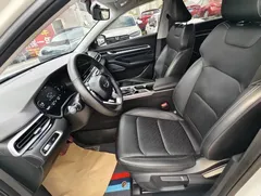 2022 Geely Emgrand 4th Gen 1.5L CVT Flagship, белый — фото 7